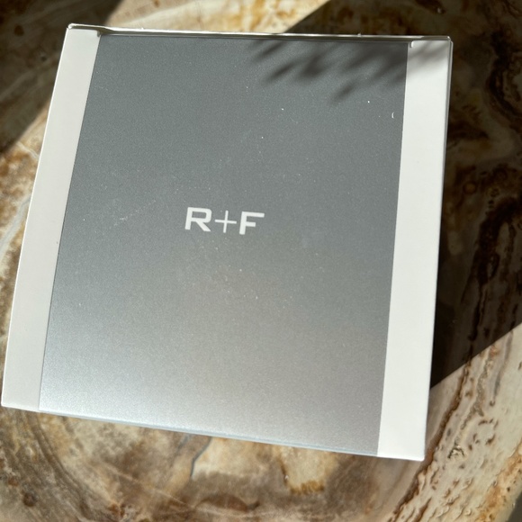 NEW R+F Micro-Dermabrasion Paste - Picture 5 of 5